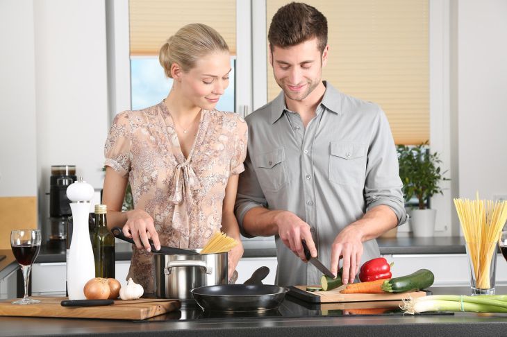 Вкусная уха по-фински с горбушей и сливками: рецепт для уютного вечера Вкусная уха по-фински с горбушей и сливками: рецепт для уютного вечера