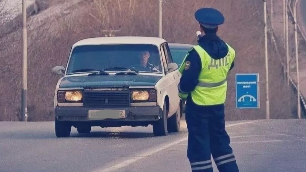 Какие автомобили чаще всего останавливают инспекторы ДПС: советы бывалого Какие автомобили чаще всего останавливают инспекторы ДПС: советы бывалого