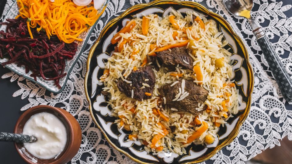 Как приготовить рассыпчатый плов с курицей: секреты и пошаговые инструкции Как приготовить рассыпчатый плов с курицей: секреты и пошаговые инструкции