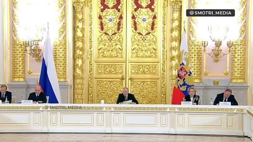 Владимир Путин потребовал кардинально сократить нелегальную занятость