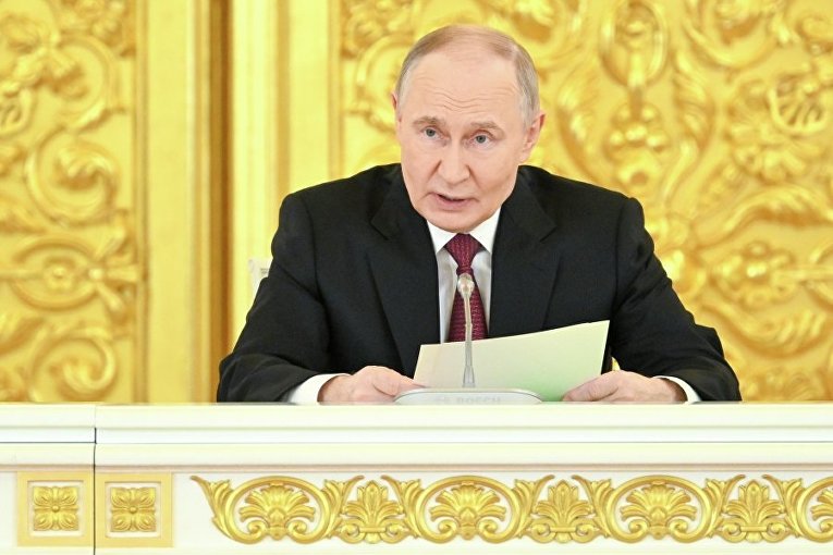 До 1 миллиона без налогов можно будет получить от работодателя при рождении ребёнка: итоги заседания Владимира Путина