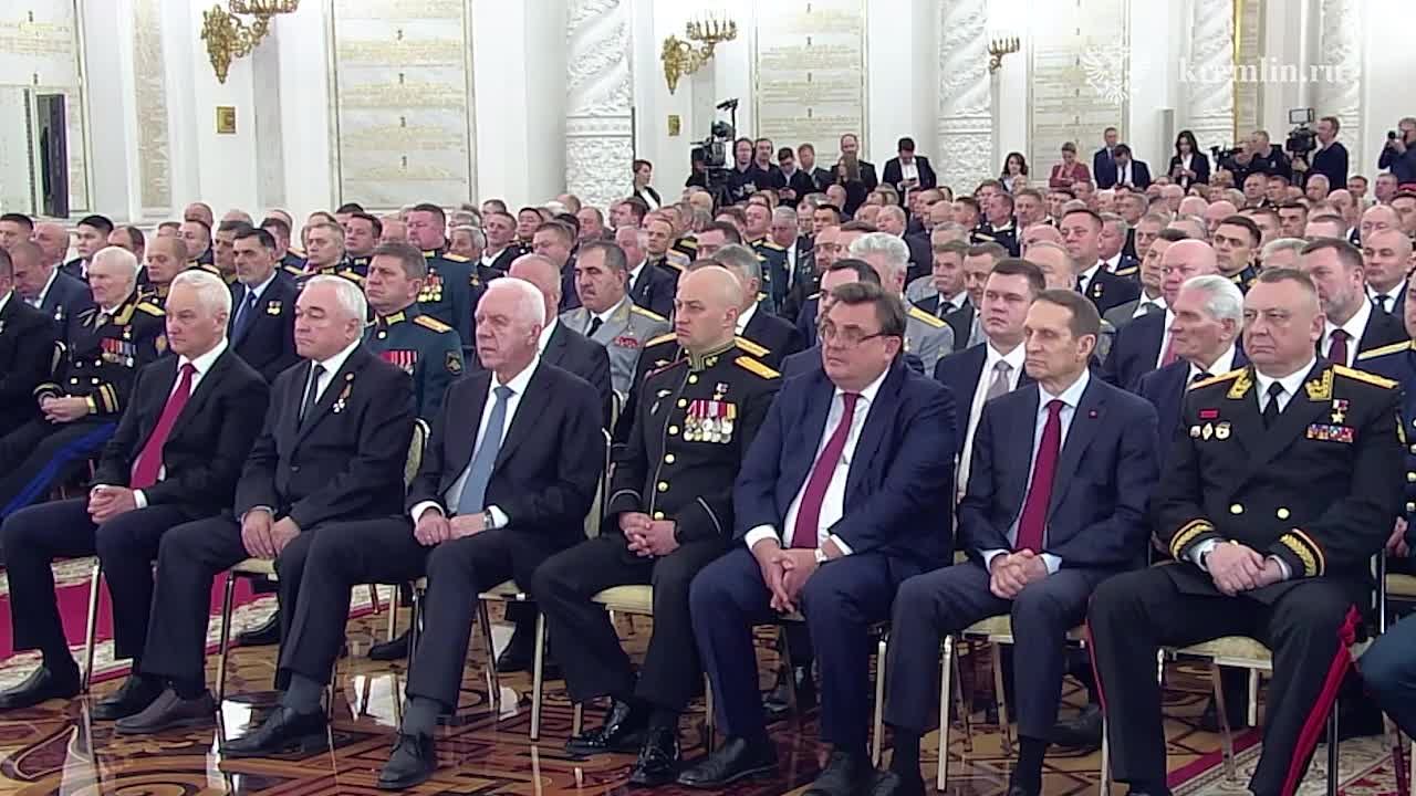 Путин посмертно присвоил звание Героя России сержанту Никите Афанасьеву