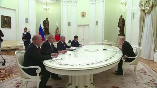 В Кремле проходит встреча Владимира Путина с руководителями парламентов стран участниц ОДКБ