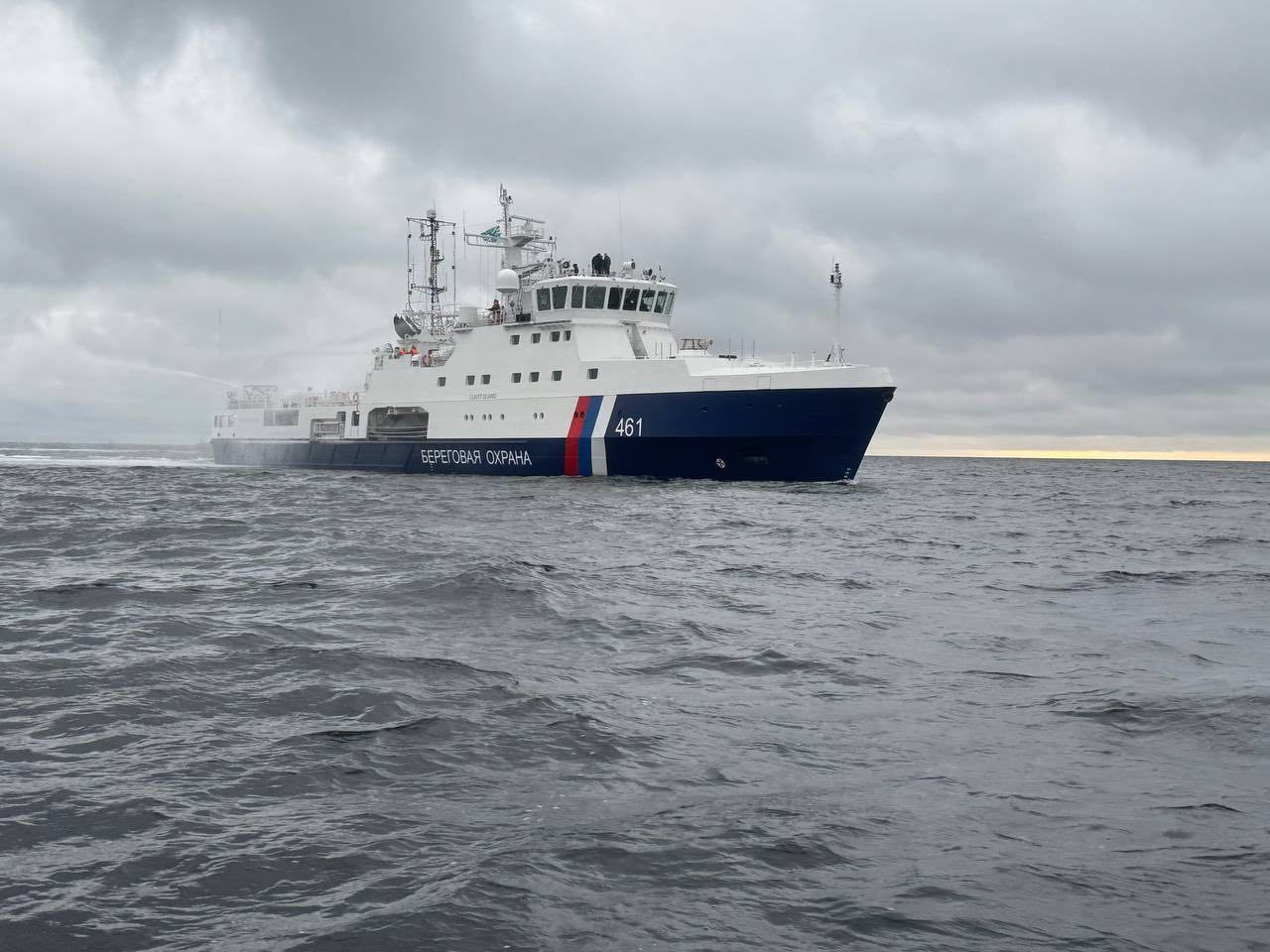 9 декабря 2015 года подняли флаг на ППК «Холмск» (пр