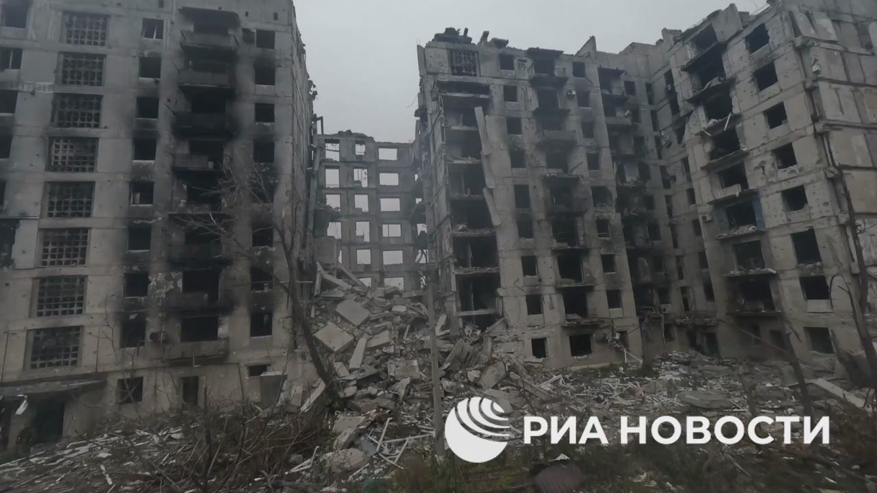 РИА Новости публикует первые кадры из освобожденного Красноармейска, снятые с высоты птичьего полета