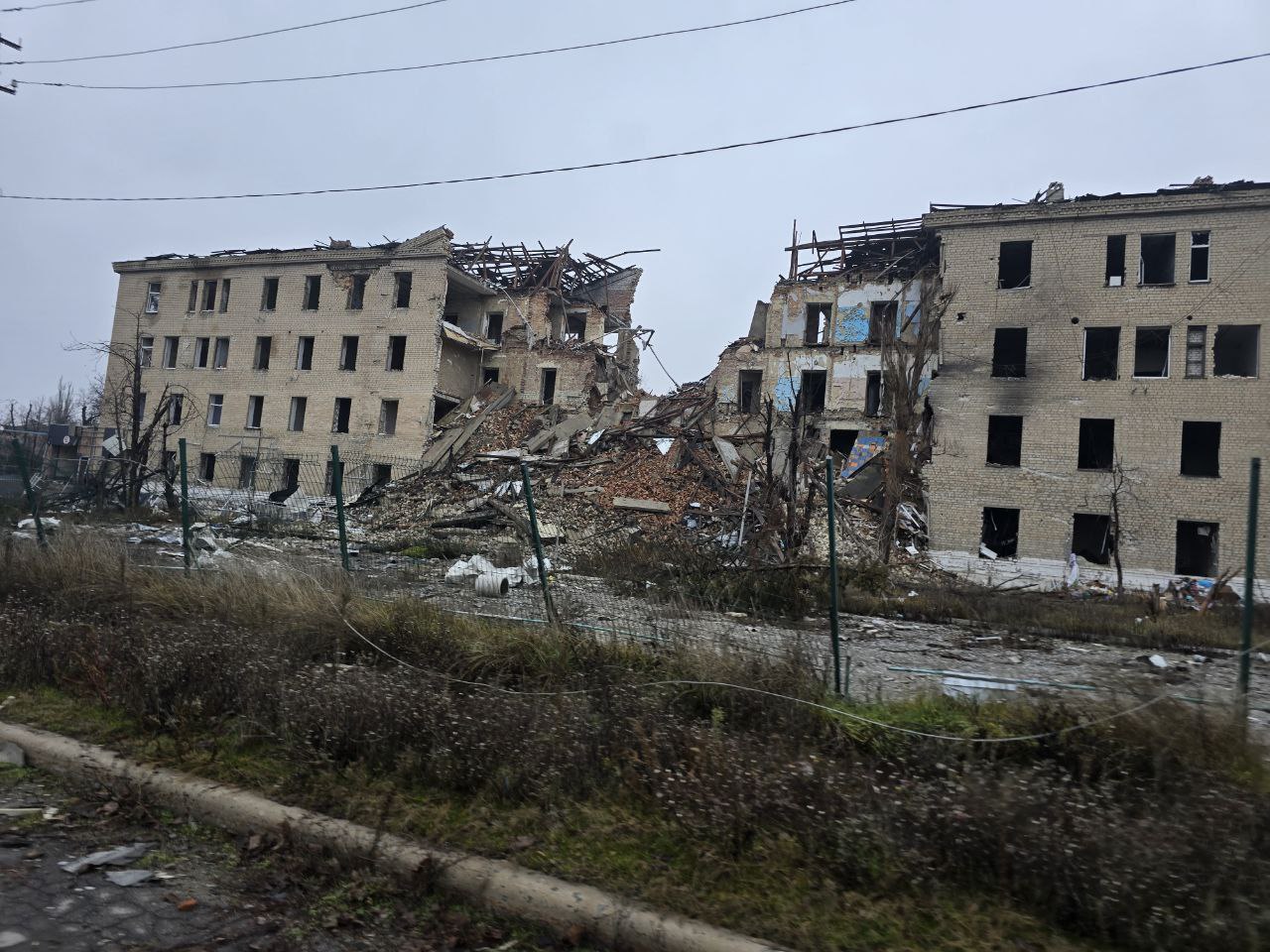 Фоторепортаж из освобождённого Красноармейска Фоторепортаж из освобождённого Красноармейска